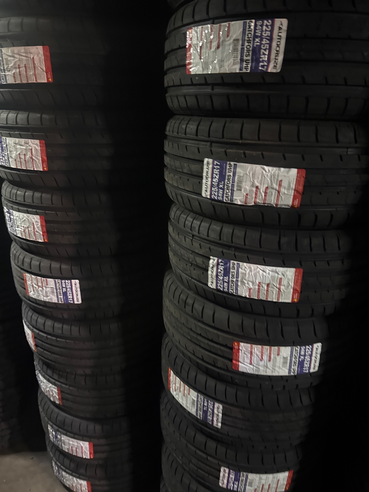 Autocruze Catcfors 225/45R17 94W