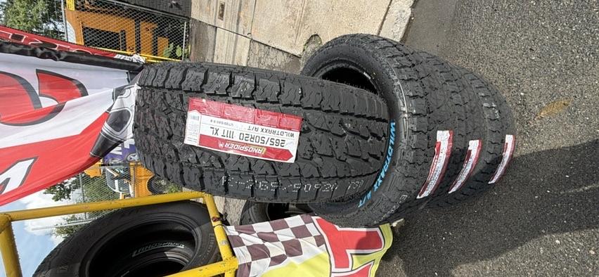 Landspider WildTraxx A/T P265/50R20 111T