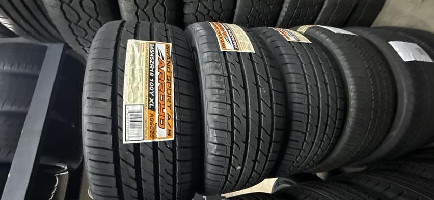 Arroyo Grand Sport P245/45R18 100Y